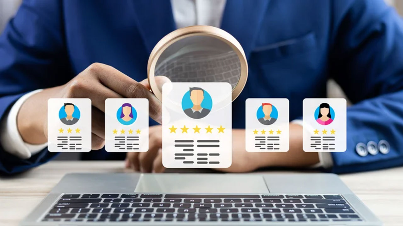 Top Five AI Tools to Simplify Job Applications