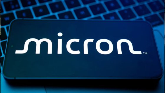 AI chip rally adds $400bn in market value after upbeat forecasts
