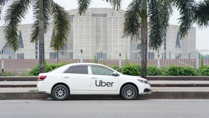 Uber Launches Premier Plus in Dhaka